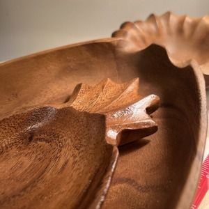 🍍Vintage Wooden Pineapple Trays 13" & 6.5” Set Of 2